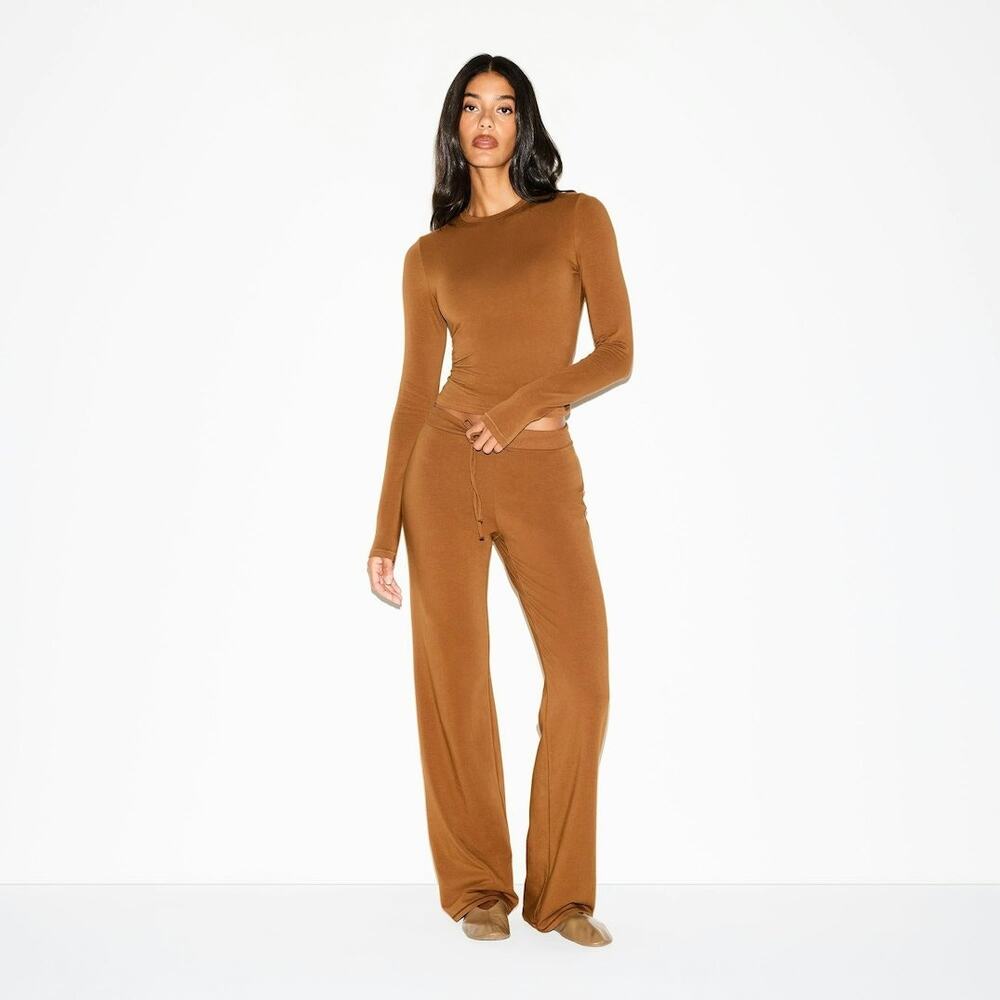 SKIMS COTTON JERSEY Long Sleeve T-Shirt - Chai Size S NWT #1553